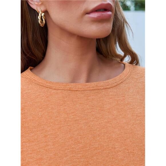 Women's Long Sleeve Round Neck Basic Tee - Fall Casual Tops and Outfits - Picture 6 of 7